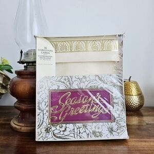 Vintage Set of 16 Christmas Cards Coordinated Envelopes Season's Greetings USA